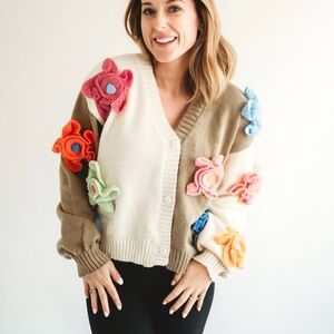 Floral Embellished Cardigan Sweater - Multicolor
